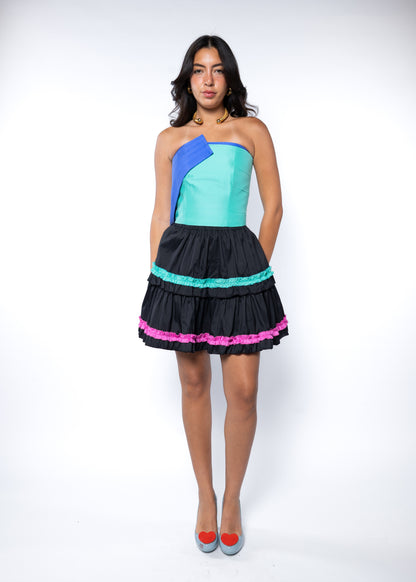 Short Carmen multi teared skirt