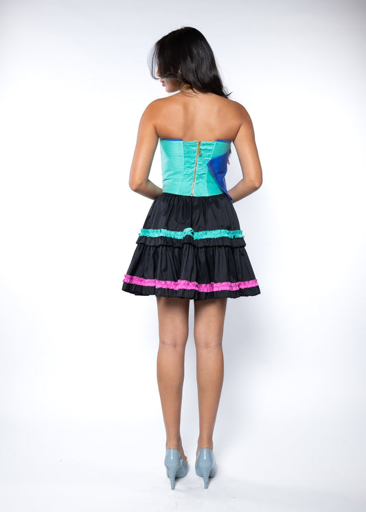 Short Carmen multi teared skirt