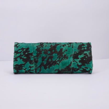 Cleo Clutch in Green